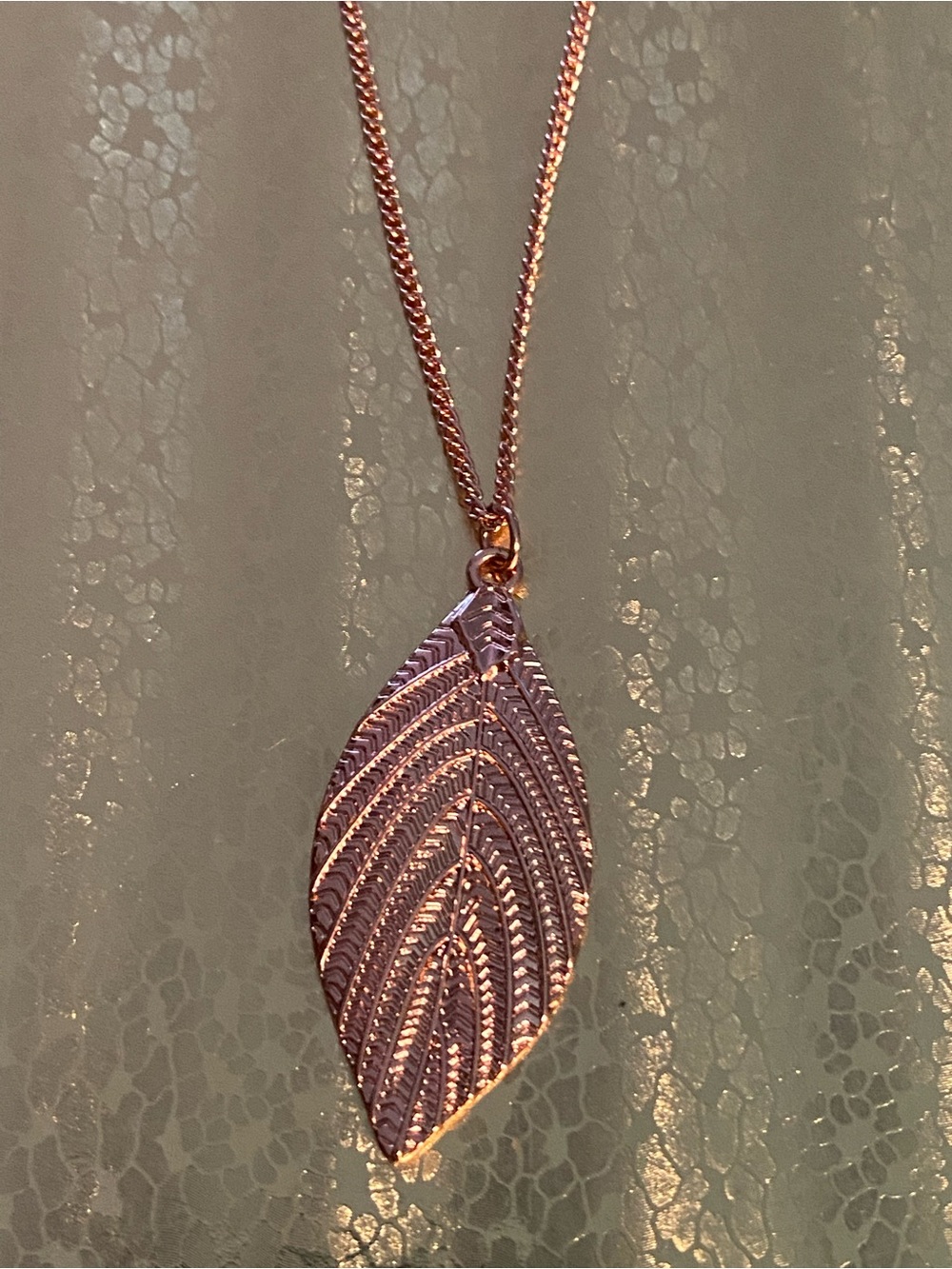 New Rose Gold Leaf Pendant Long Necklace